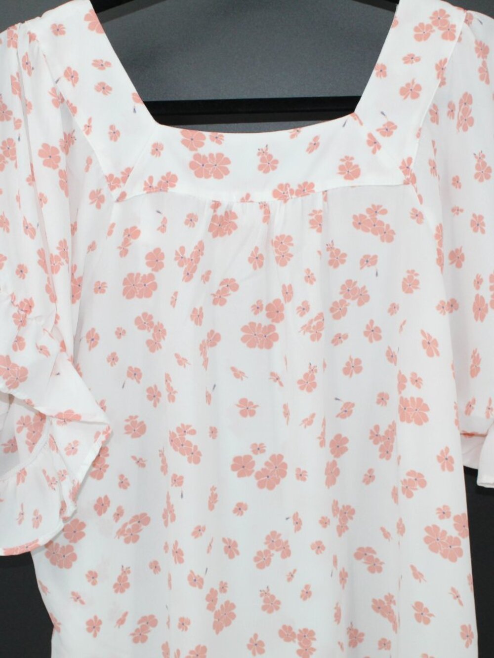 White Pink Floral Top Sienna Sky Square neck Puffed Sleeve Boho Cottagecore Med - Picture 5 of 6
